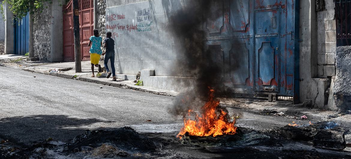 Haïti : le chef des droits de l’homme de l’ONU met en garde contre un « cycle de violence sans fin »